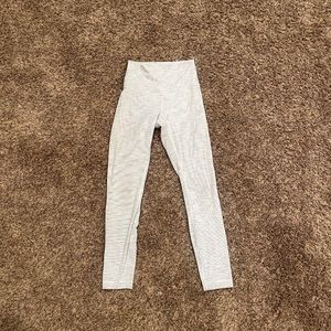 Lululemon Leggings 28’